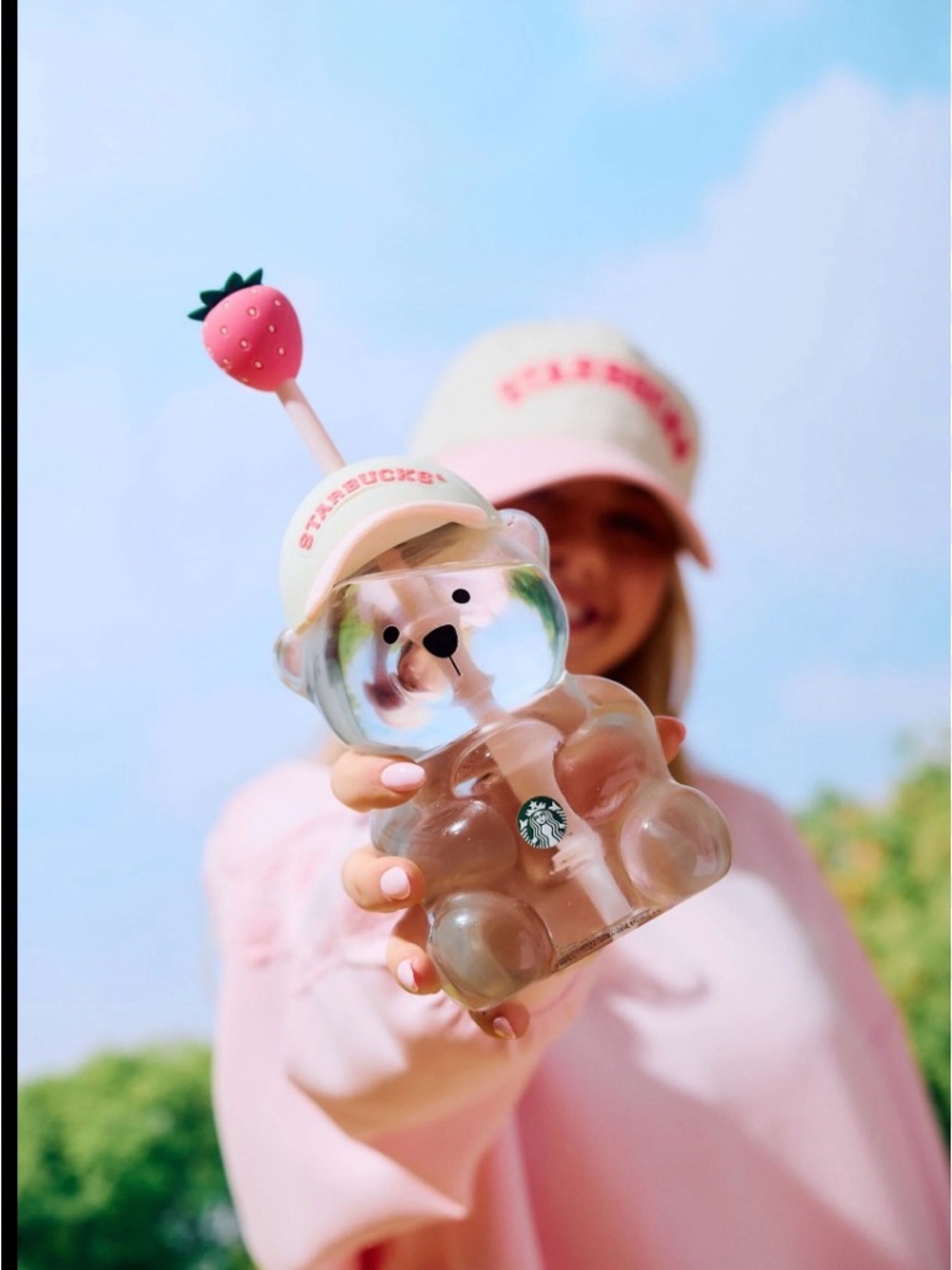 Starbucks Strawberry Bearista Cup